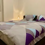 Modern Family-size With Private Veranda-5min To The * Tirana