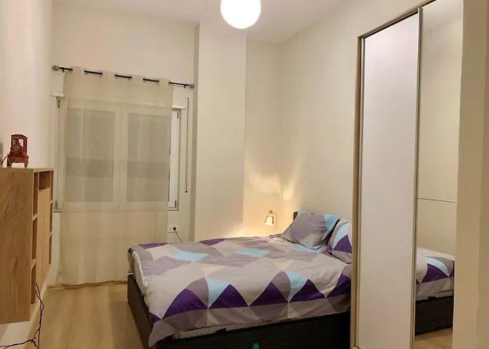 Appartement Modern Family-size With Private Veranda-5min To The Tirana