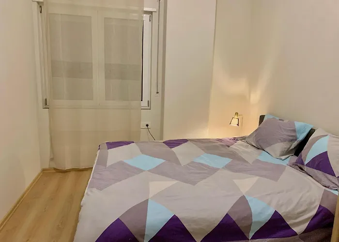 Appartement Modern Family-size With Private Veranda-5min To The Tirana